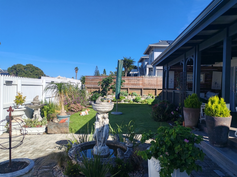 3 Bedroom Property for Sale in Cannon Rocks Eastern Cape